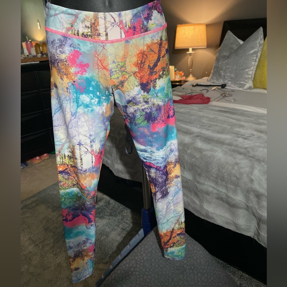 Onzie Brand Leggings perfect for working out or running around town